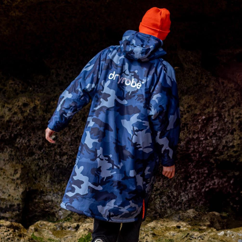 dryrobe Advance Long Sleeve Changing Robe - Blue Camo / Orange Extra Image 9
